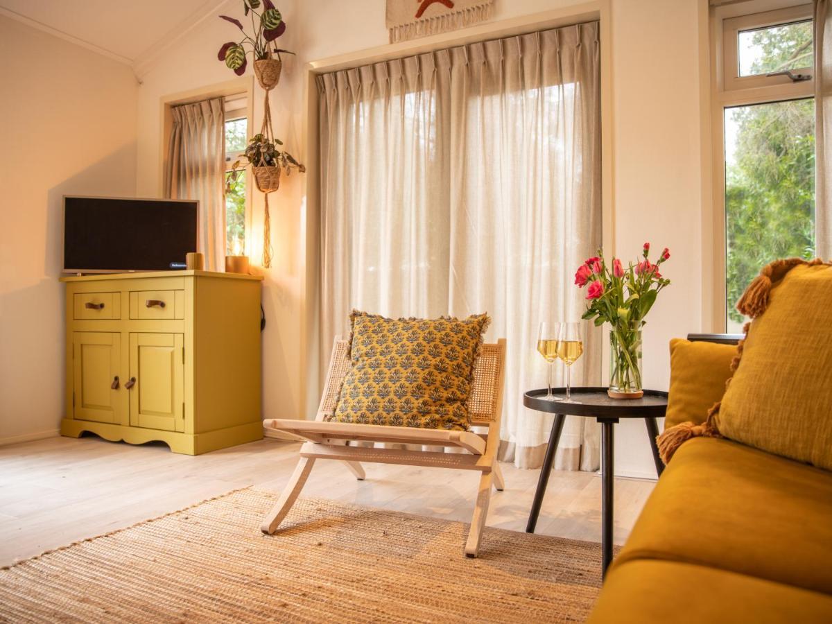 Stayatsas Tiny House Julia In De Bossen Op De Veluwe! Epe Εξωτερικό φωτογραφία