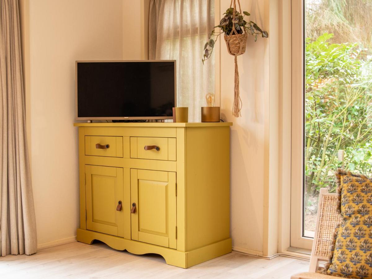Stayatsas Tiny House Julia In De Bossen Op De Veluwe! Epe Εξωτερικό φωτογραφία